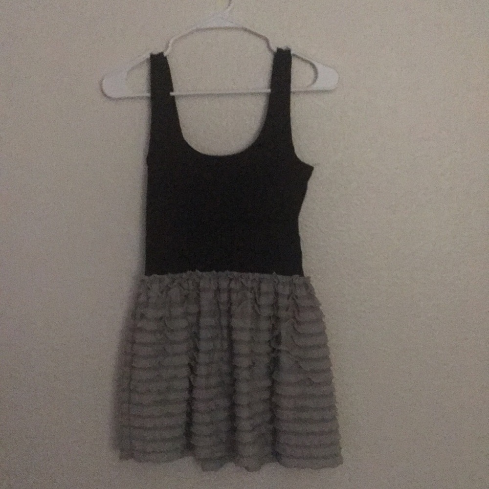 Miley Cyrus Dress With Ruffle Lower - Picture 4 of 6